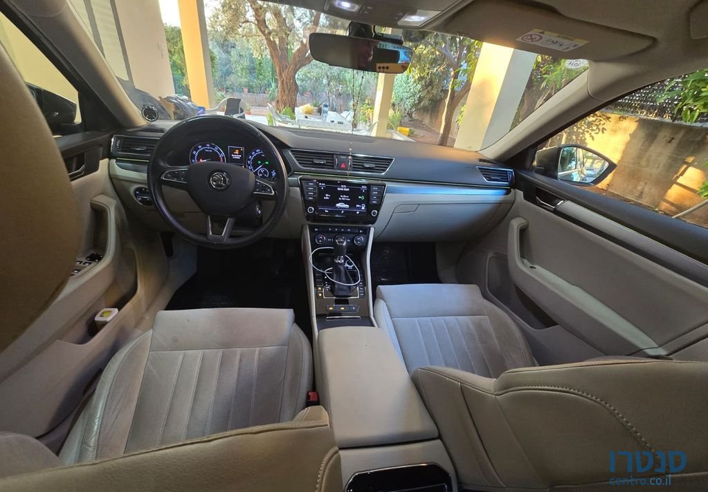 2018' Skoda Superb סקודה סופרב photo #5