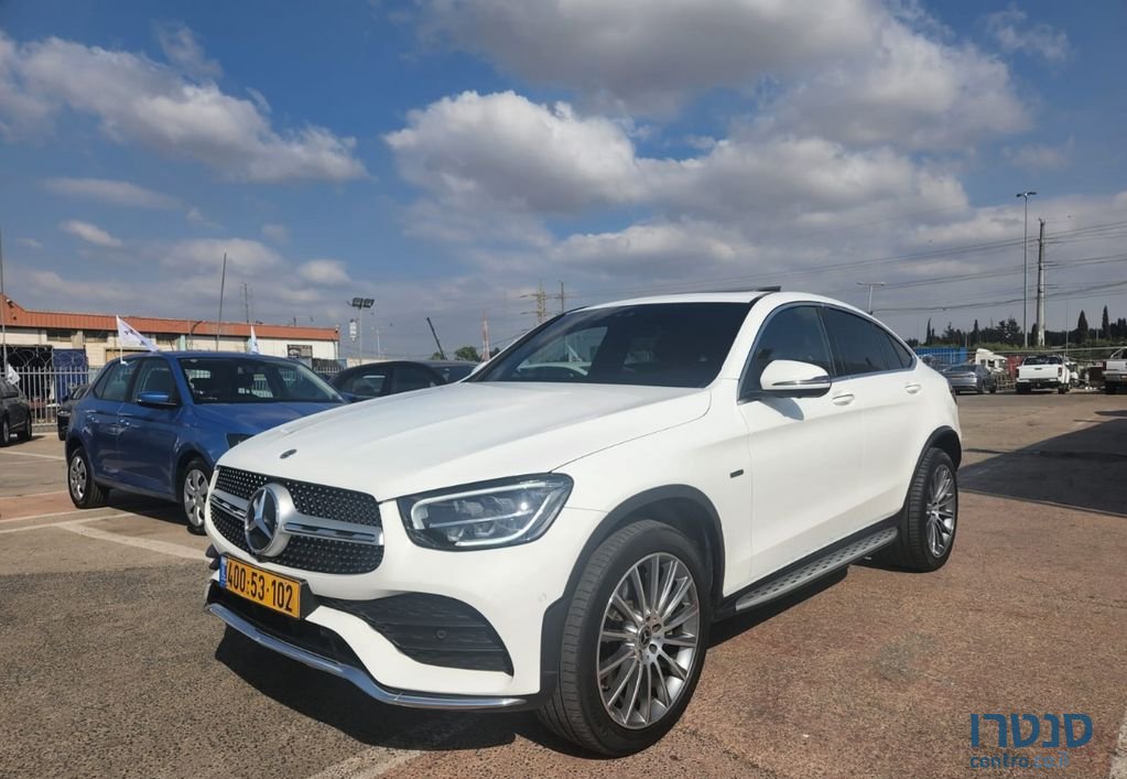 2021' Mercedes-Benz Glc-Class מרצדס photo #2