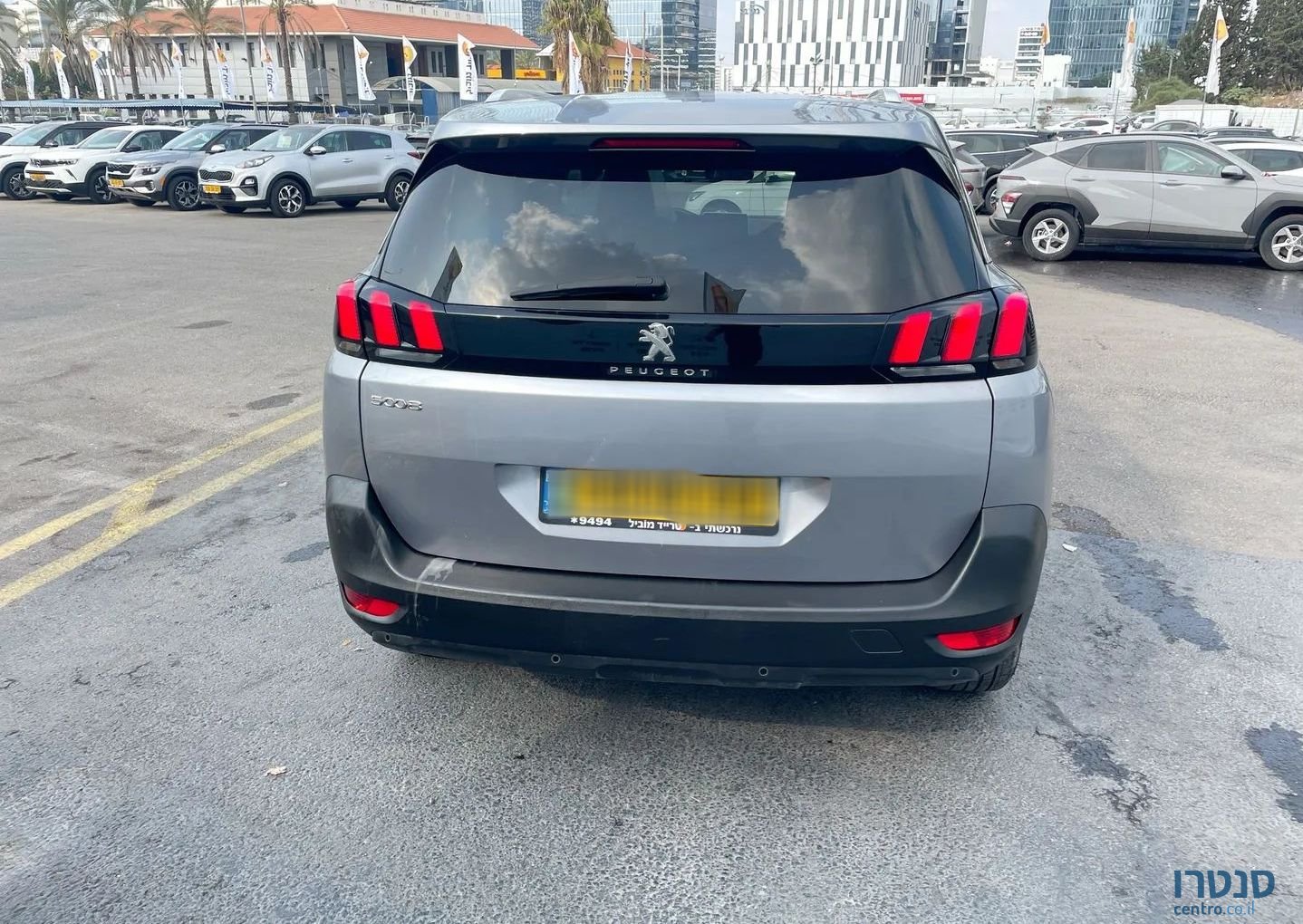 2023' Peugeot 5008 פיג'ו photo #3