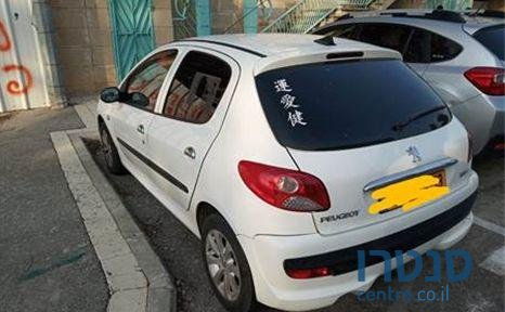 2012' Peugeot 206 פיג'ו 206 פלוס photo #1