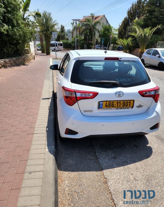 2019' Toyota Yaris טויוטה יאריס photo #2