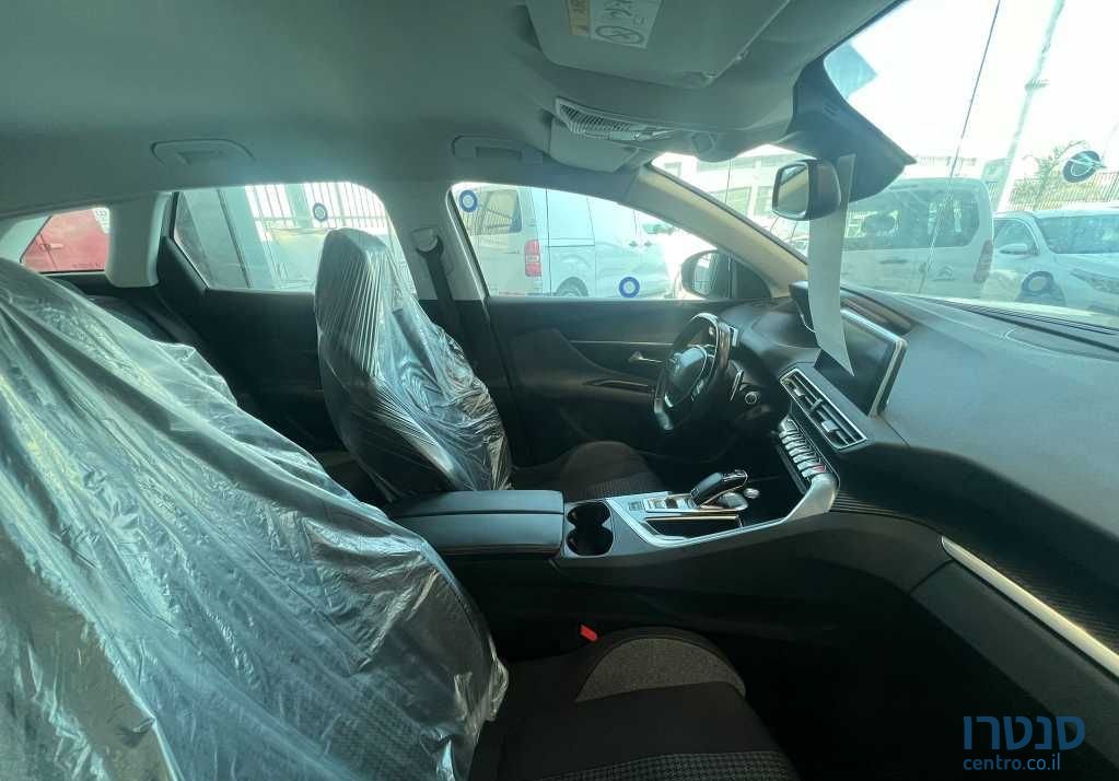 2020' Peugeot 3008 פיג'ו photo #4