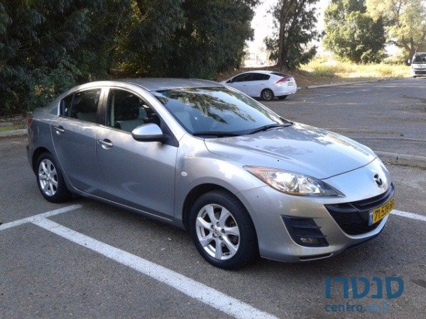 2010' Mazda 3 Comfort photo #2