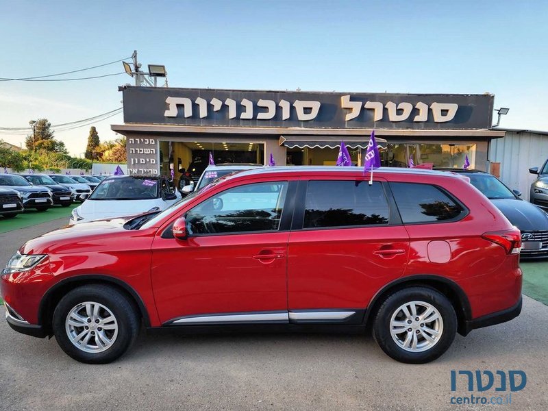 2017' Mitsubishi Outlander מיצובישי אאוטלנדר photo #3