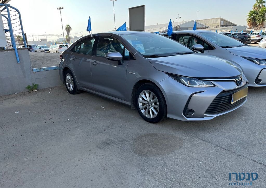 2020' Toyota Corolla טויוטה קורולה photo #4