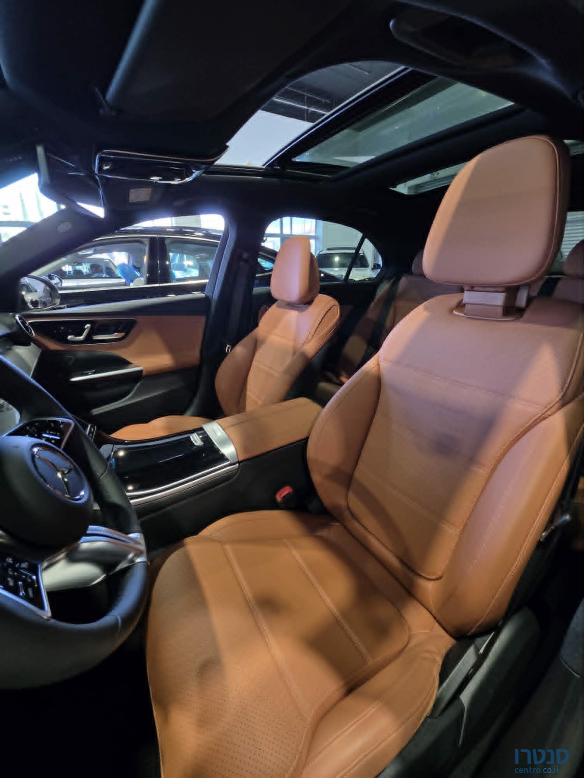 2026' Mercedes-Benz C-CLASS photo #7