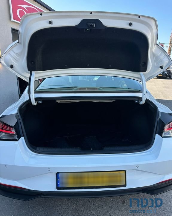 2022' Hyundai Elantra יונדאי אלנטרה photo #3