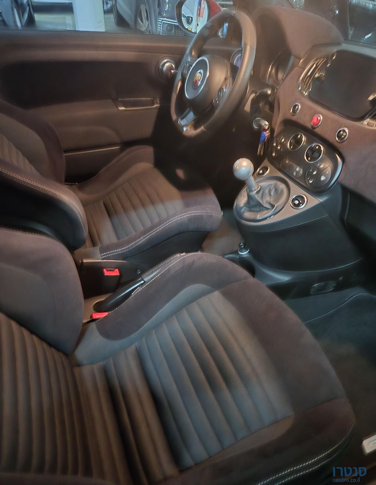 2023' Fiat 500 אבארט Abarth photo #6