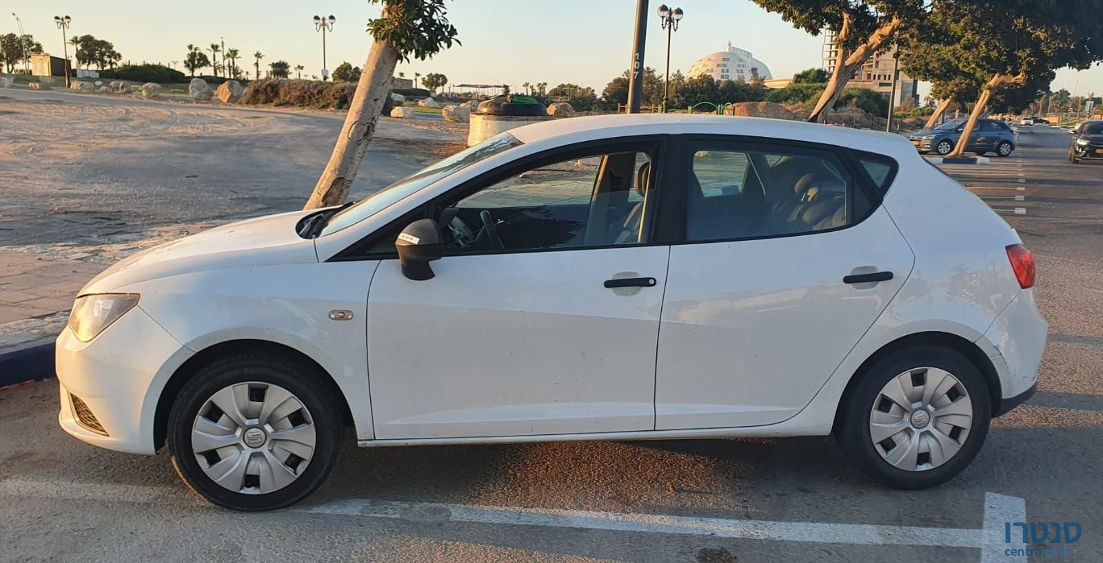 2015' SEAT Ibiza סיאט איביזה photo #2