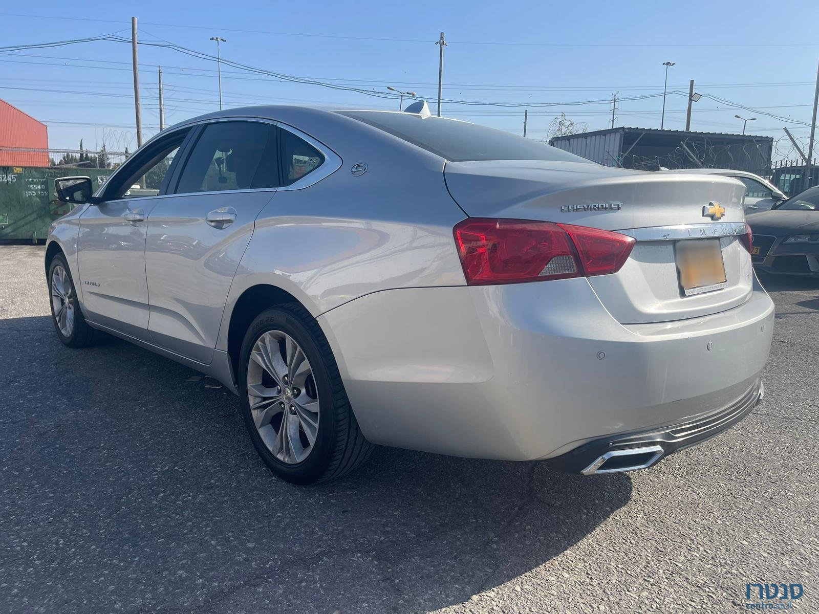 2015' Chevrolet Impala LT photo #5