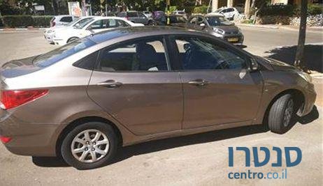 2013' Hyundai i25 i25 יונדאי photo #3