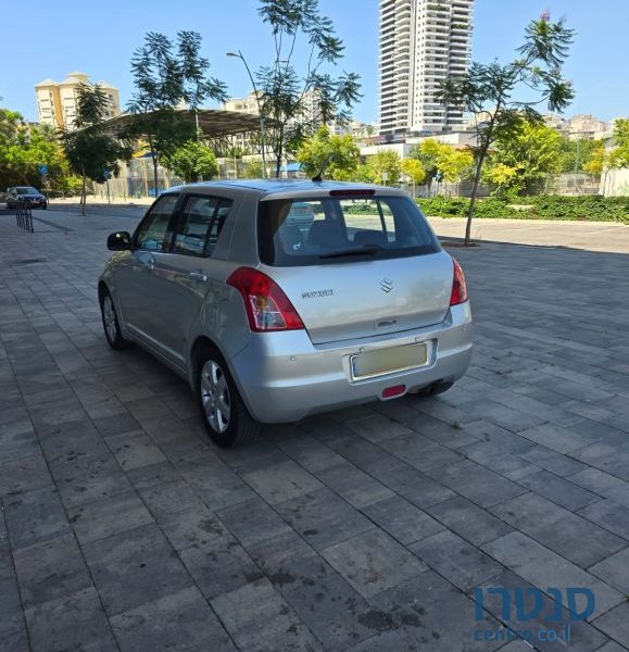 2009' Suzuki Swift סוזוקי סוויפט photo #5