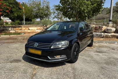 2013' Volkswagen Passat B6