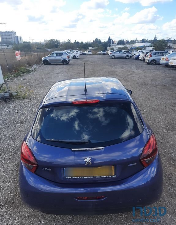 2016' Peugeot 208 פיג'ו photo #3