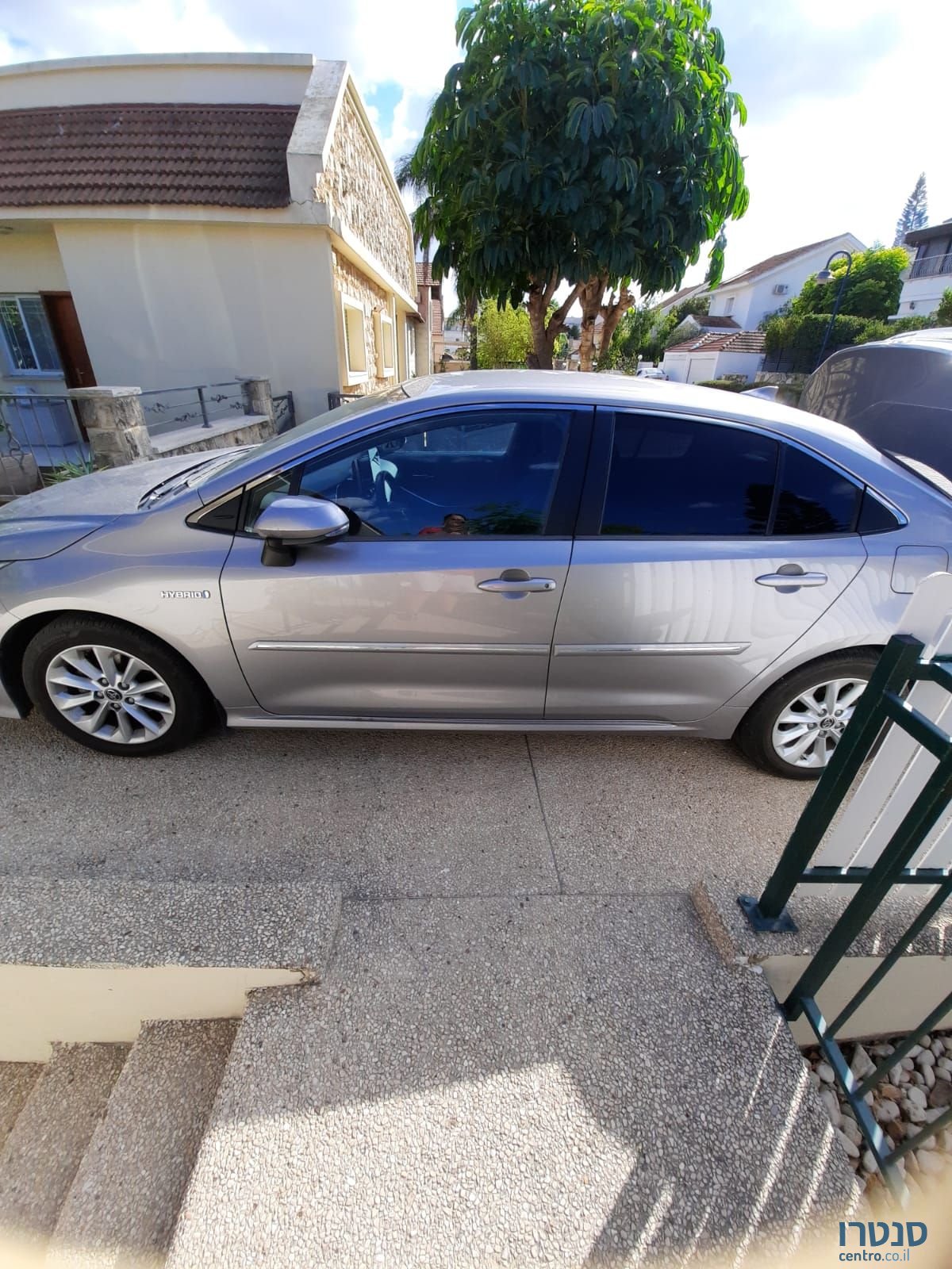 2019' Toyota Corolla טויוטה קורולה photo #3