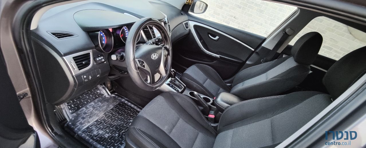 2014' Hyundai I30Cw יונדאי photo #6