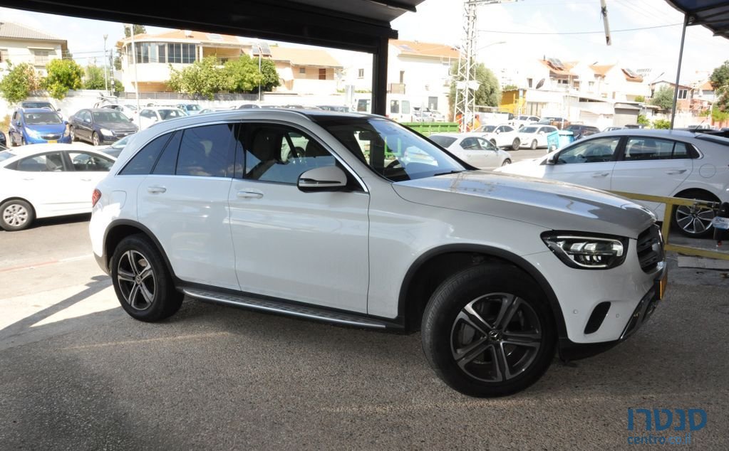 2019' Mercedes-Benz GLC מרצדס photo #5
