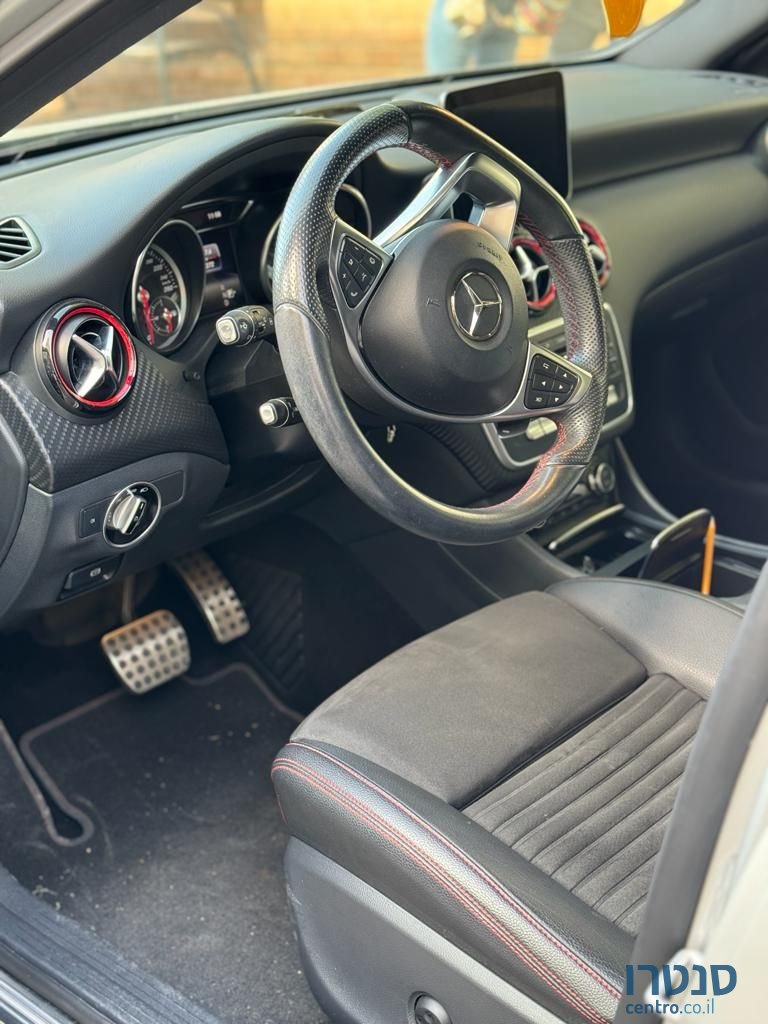 2017' Mercedes-Benz 270 מרצדס photo #1