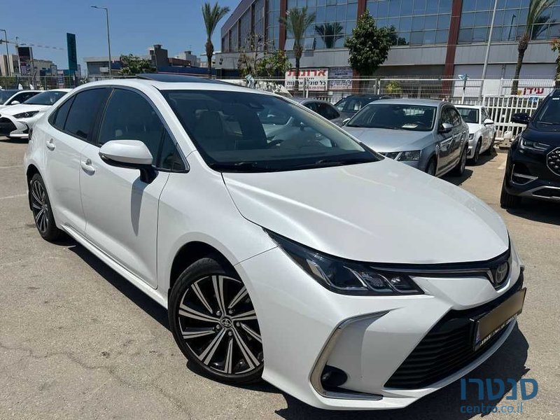 2022' Toyota Corolla טויוטה קורולה photo #3