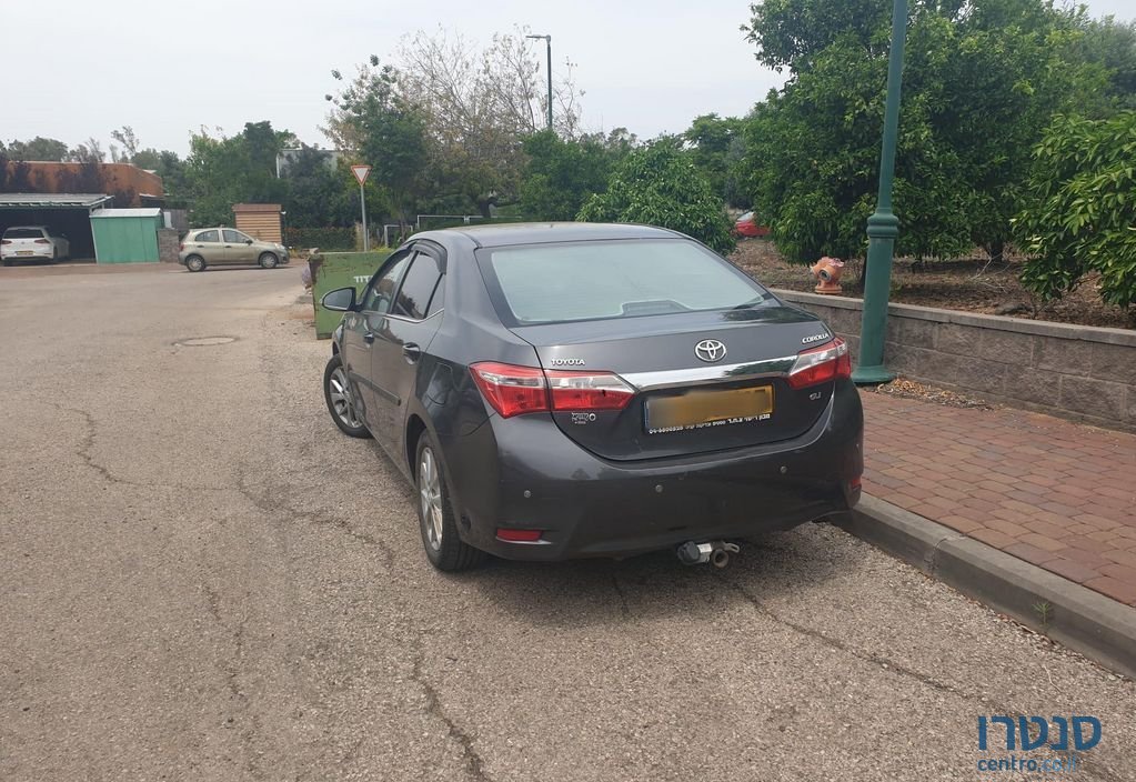 2016' Toyota Corolla טויוטה קורולה photo #2
