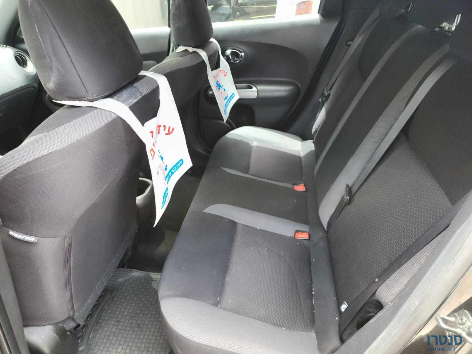 2019' Nissan Juke photo #6