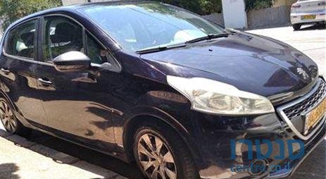 2013' Peugeot 208 פיג'ו photo #2
