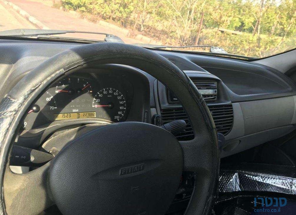 2003' Fiat Punto פיאט פונטו ספייס photo #2