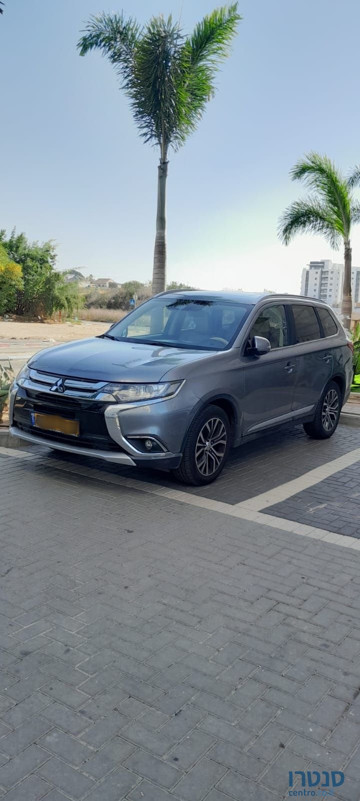 2017' Mitsubishi Outlander מיצובישי אאוטלנדר photo #4