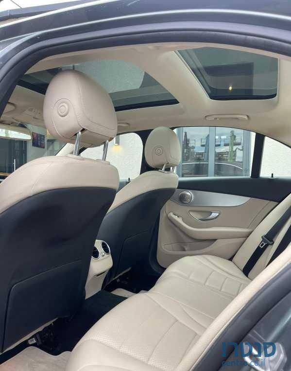2017' Mercedes-Benz C-Class מרצדס photo #3