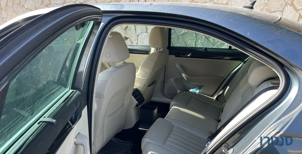 2020' Skoda Superb סקודה סופרב photo #5