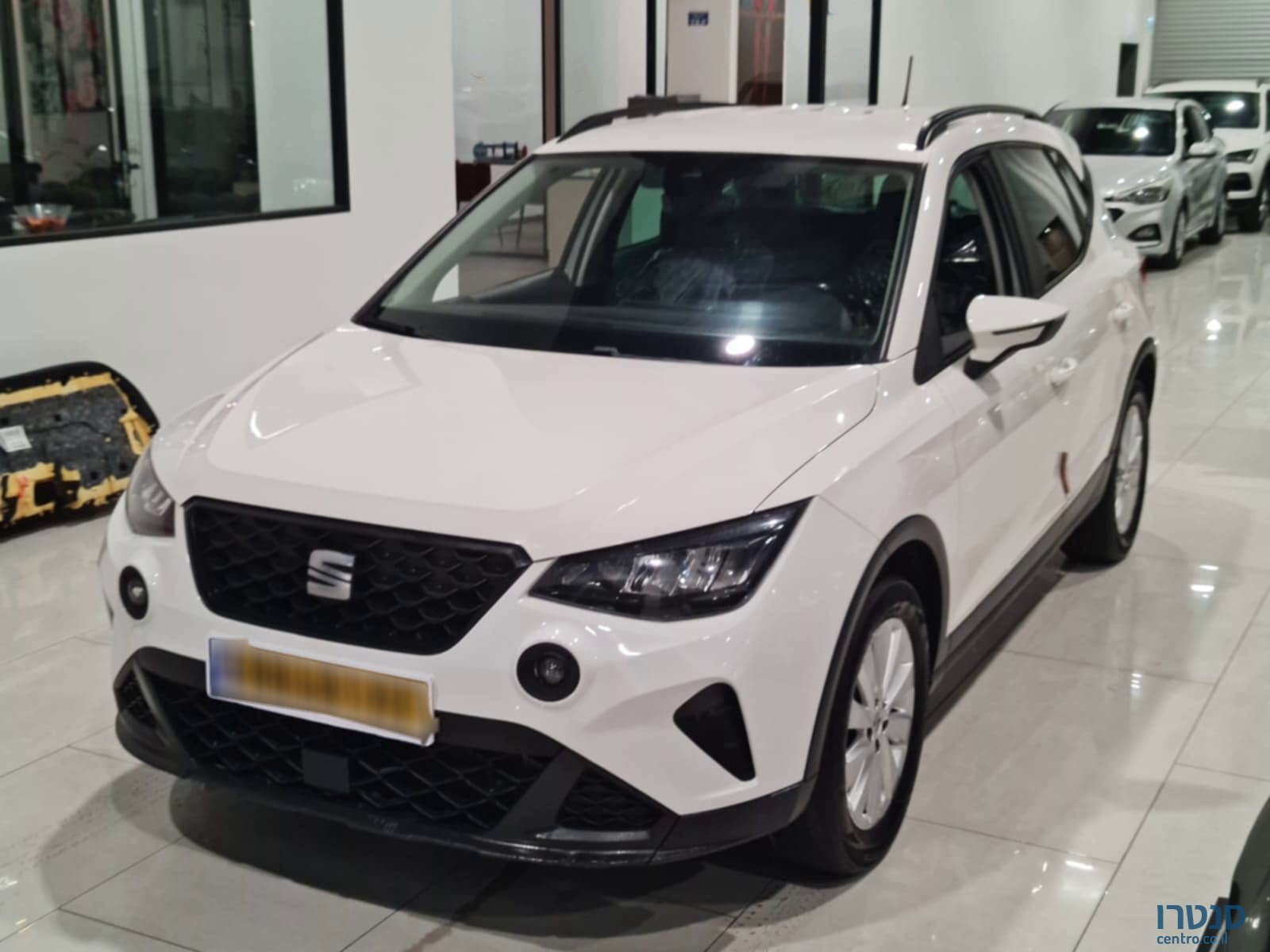 2022' SEAT Arona photo #1