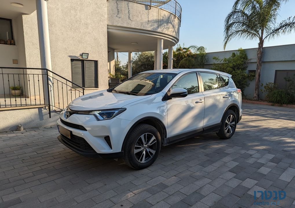 2017' Toyota RAV4 טויוטה photo #5