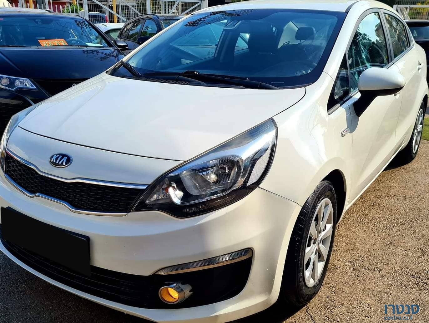 2017' Kia Rio photo #2