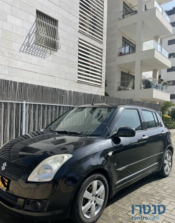 2010' Suzuki Swift סוזוקי סוויפט photo #3