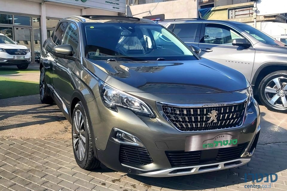 2018' Peugeot 3008 photo #1