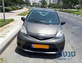 2012' Toyota Aygo טויוטה אייגו photo #3