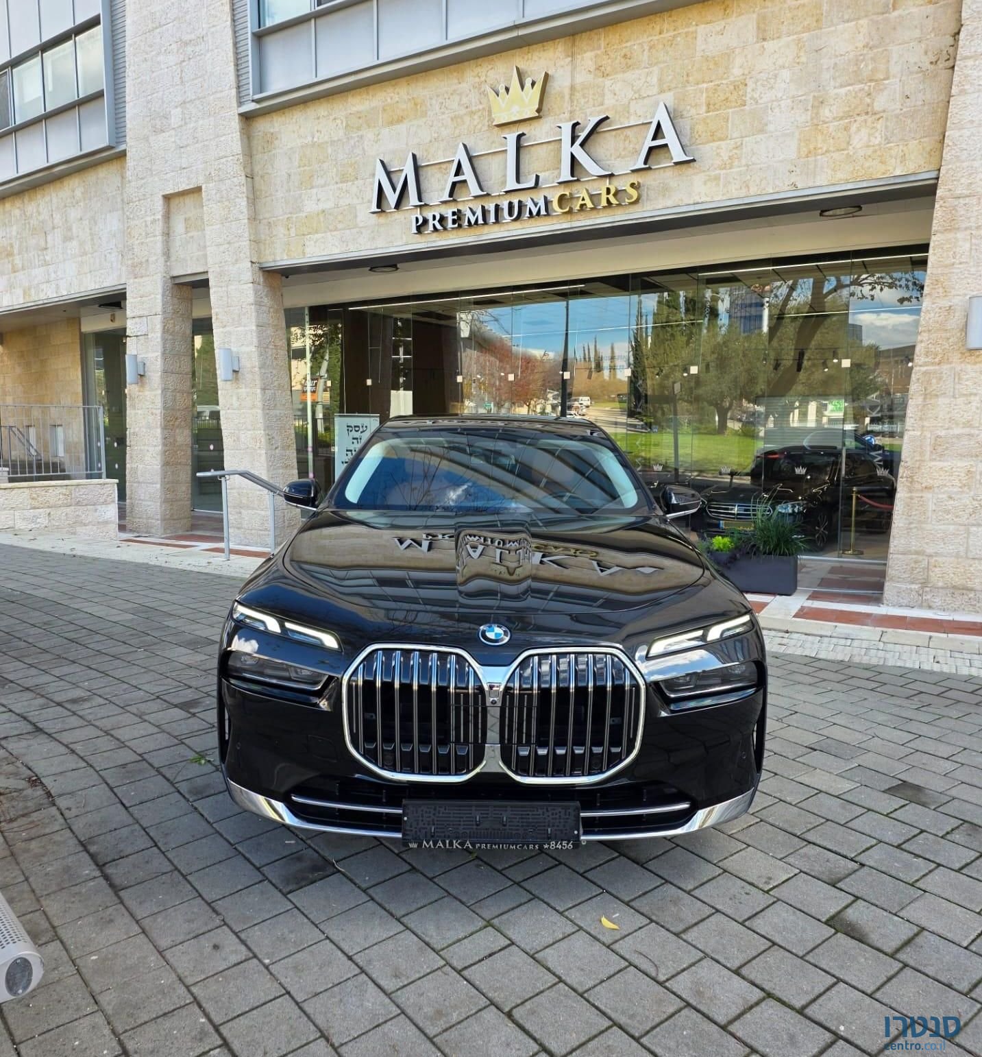2024' BMW 7 Series ב מ וו סדרה 7 photo #3