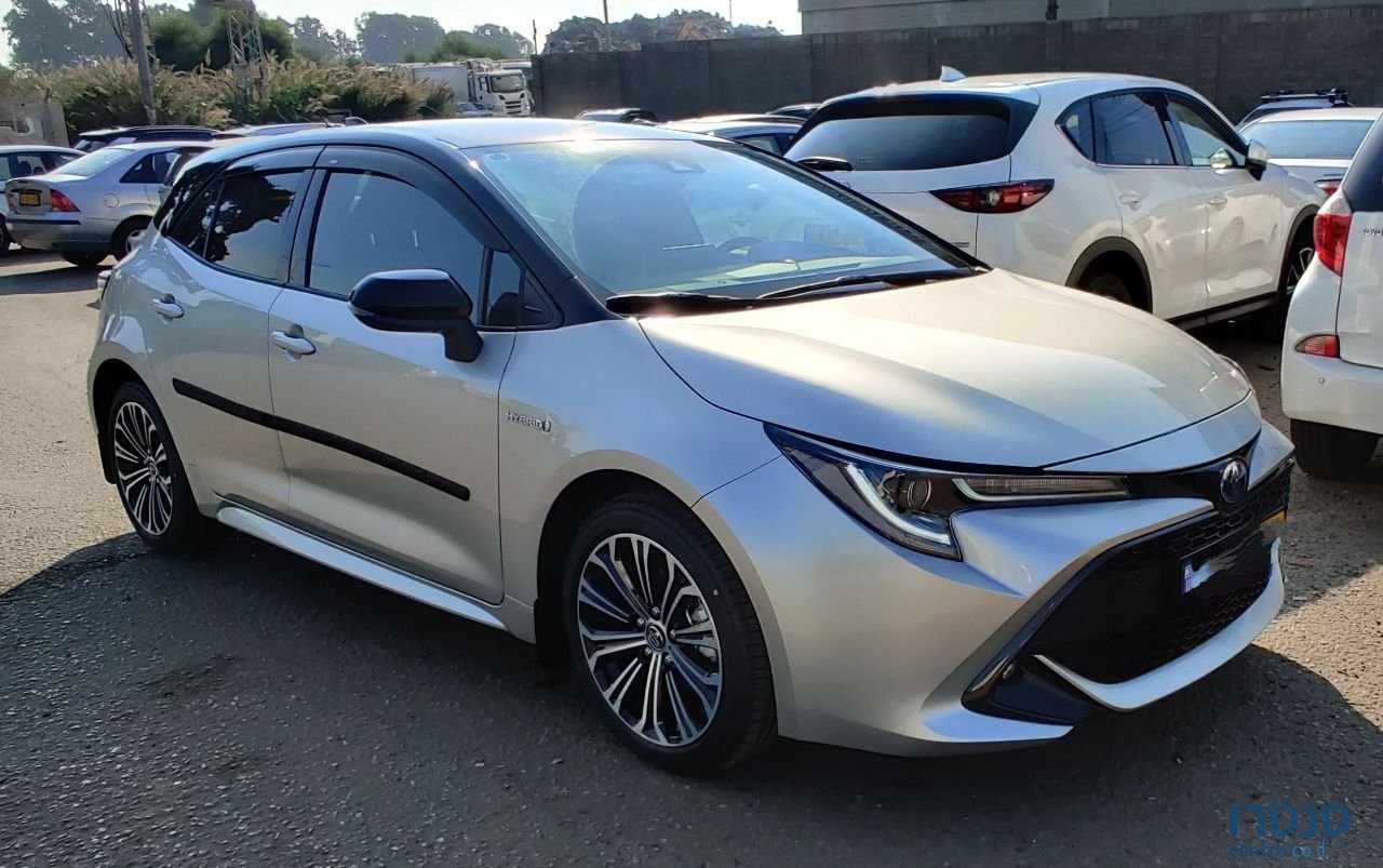 2019' Toyota Corolla טויוטה קורולה photo #1