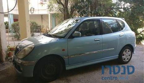 2004' Daihatsu Sirion דייהטסו סיריון photo #1