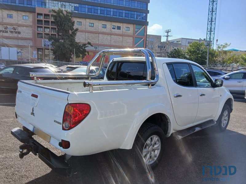 2012' Mitsubishi L200 מיצובישי טרייטון photo #3