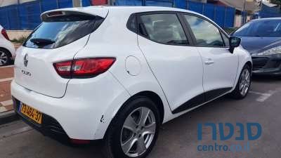 2016' Renault Clio photo #2