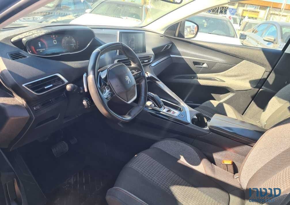 2017' Peugeot 3008 פיג'ו photo #6