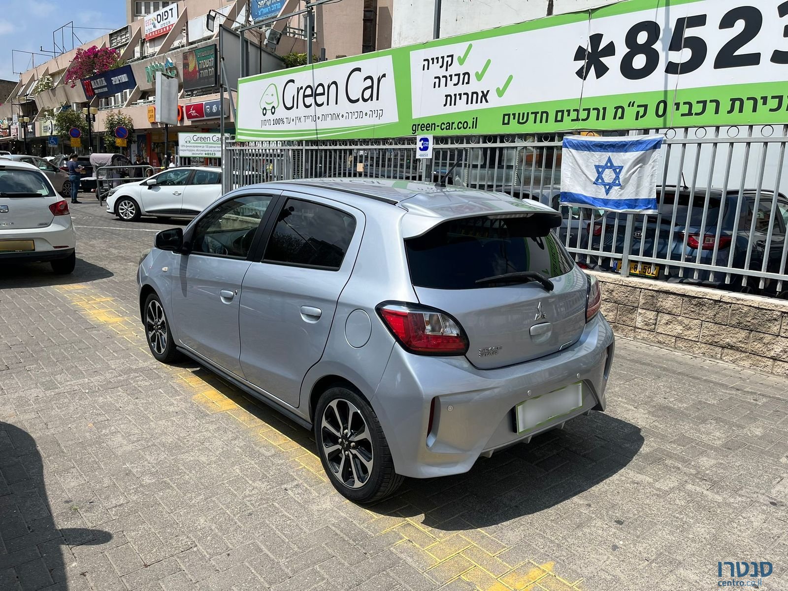 2021' Mitsubishi Space Star photo #4