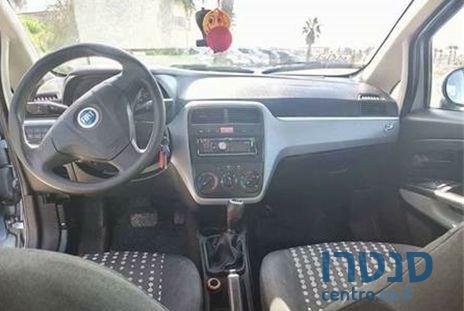 2007' Fiat Grande Punto אקטיב ‏1400 photo #3