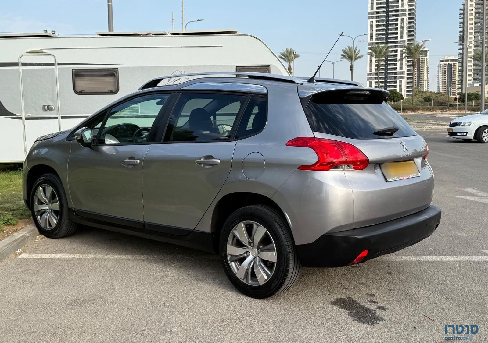 2016' Peugeot 2008 פיג'ו photo #5