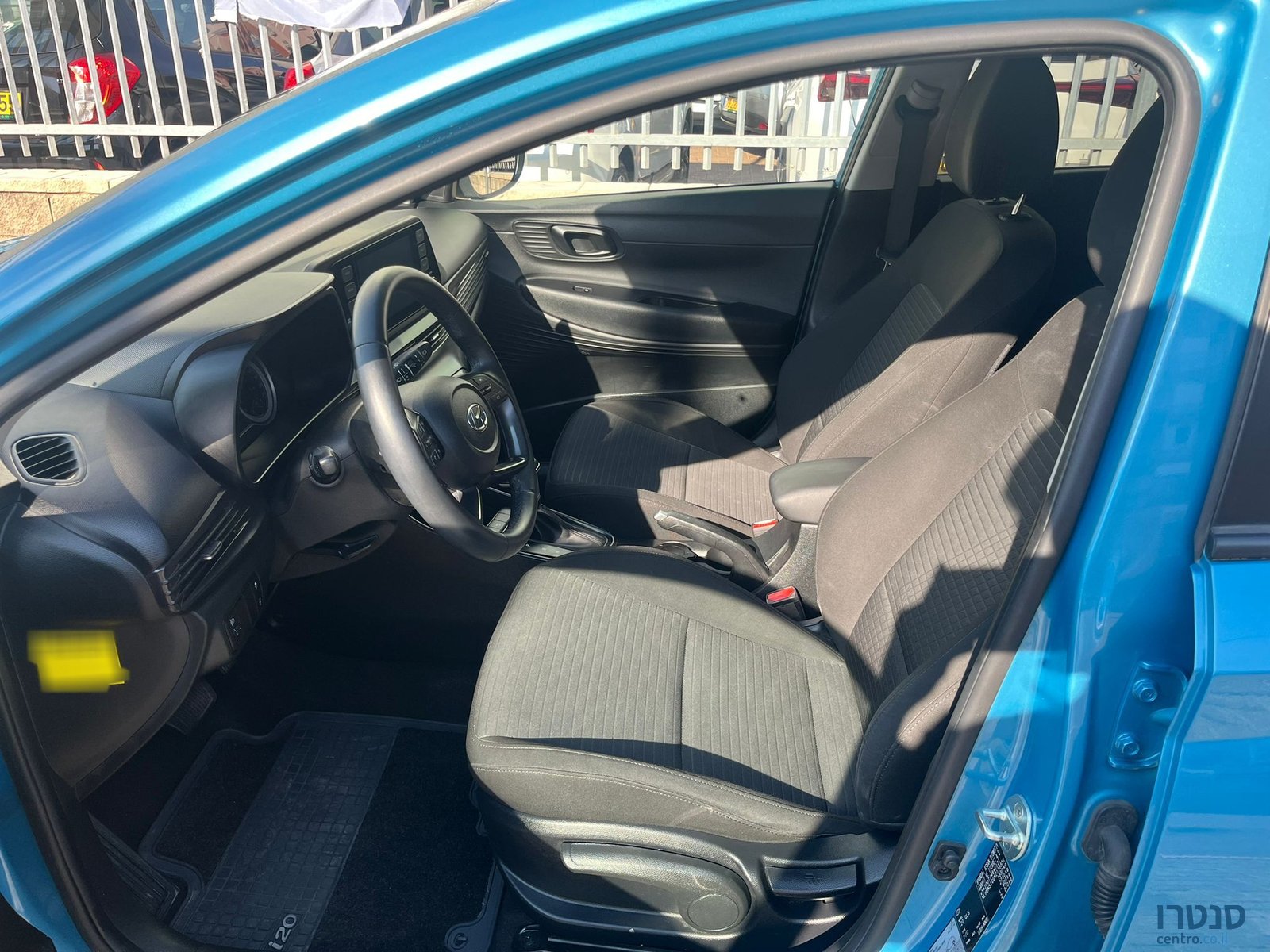 2022' Hyundai i20 photo #3