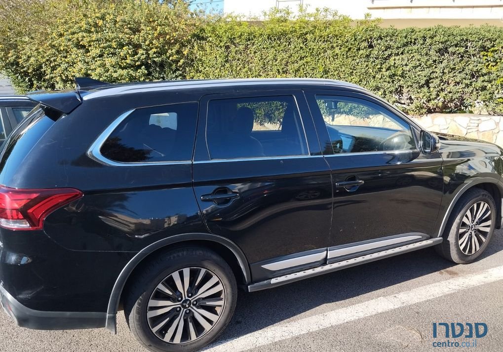 2019' Mitsubishi Outlander מיצובישי אאוטלנדר photo #1