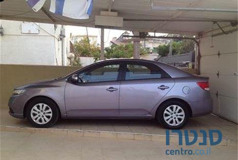 2010' Kia Forte Lx photo #1