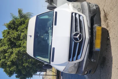 2017' Mercedes-Benz אין
