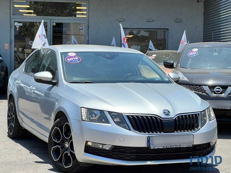 2019' Skoda Octavia סקודה אוקטביה photo #2